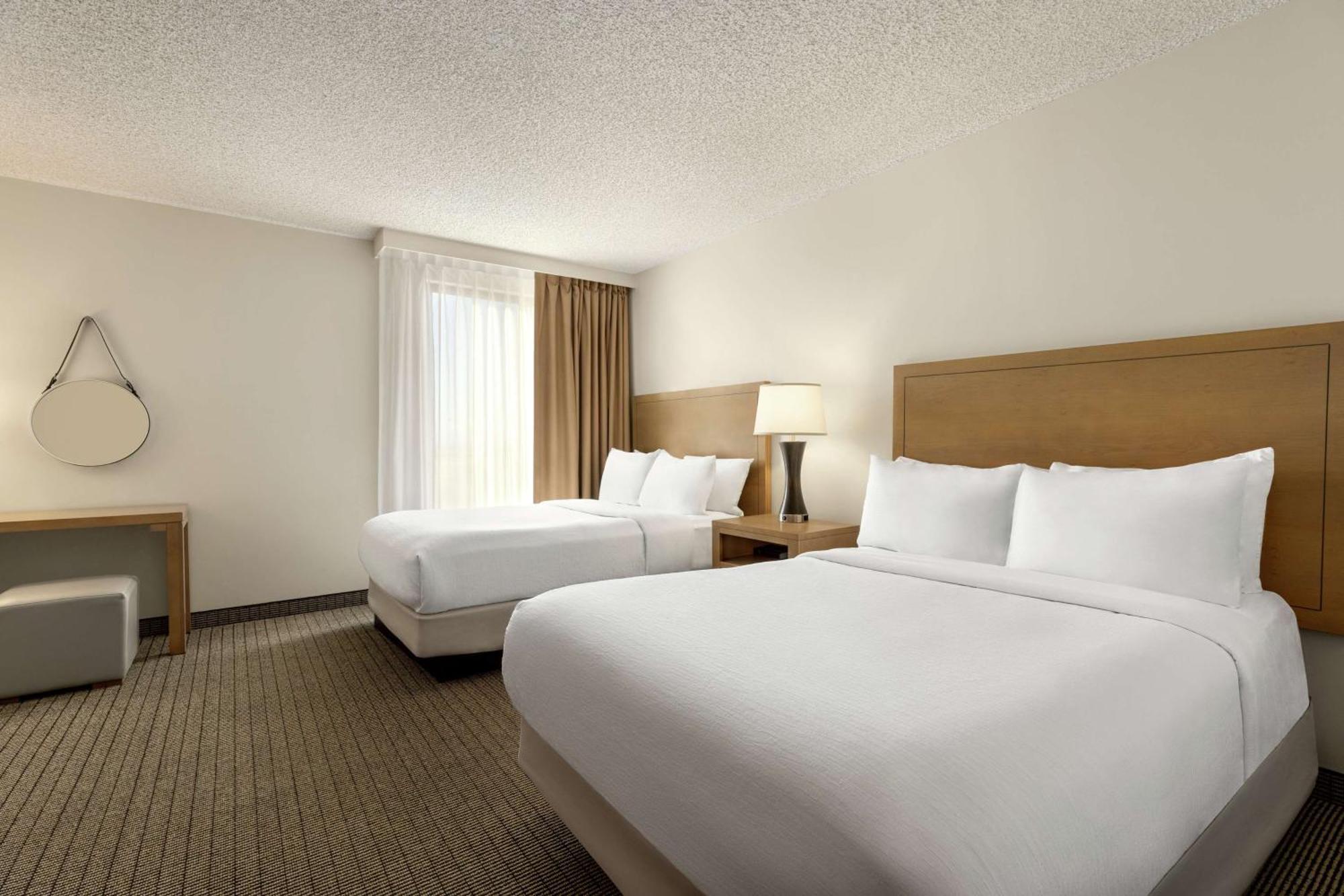 Embassy By Hilton International Airport 4*